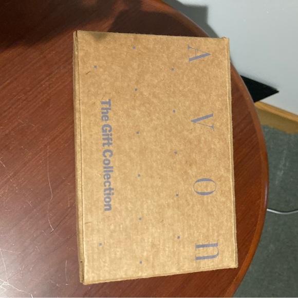 Avon bunny candy dish - Picture 8 of 9